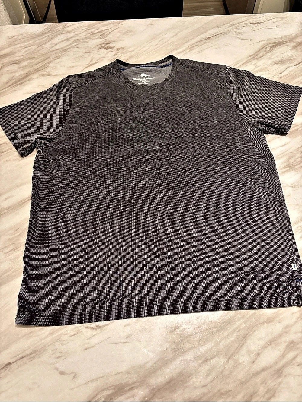 Tommy Bahama Men's Short Sleeve Tee Size Large